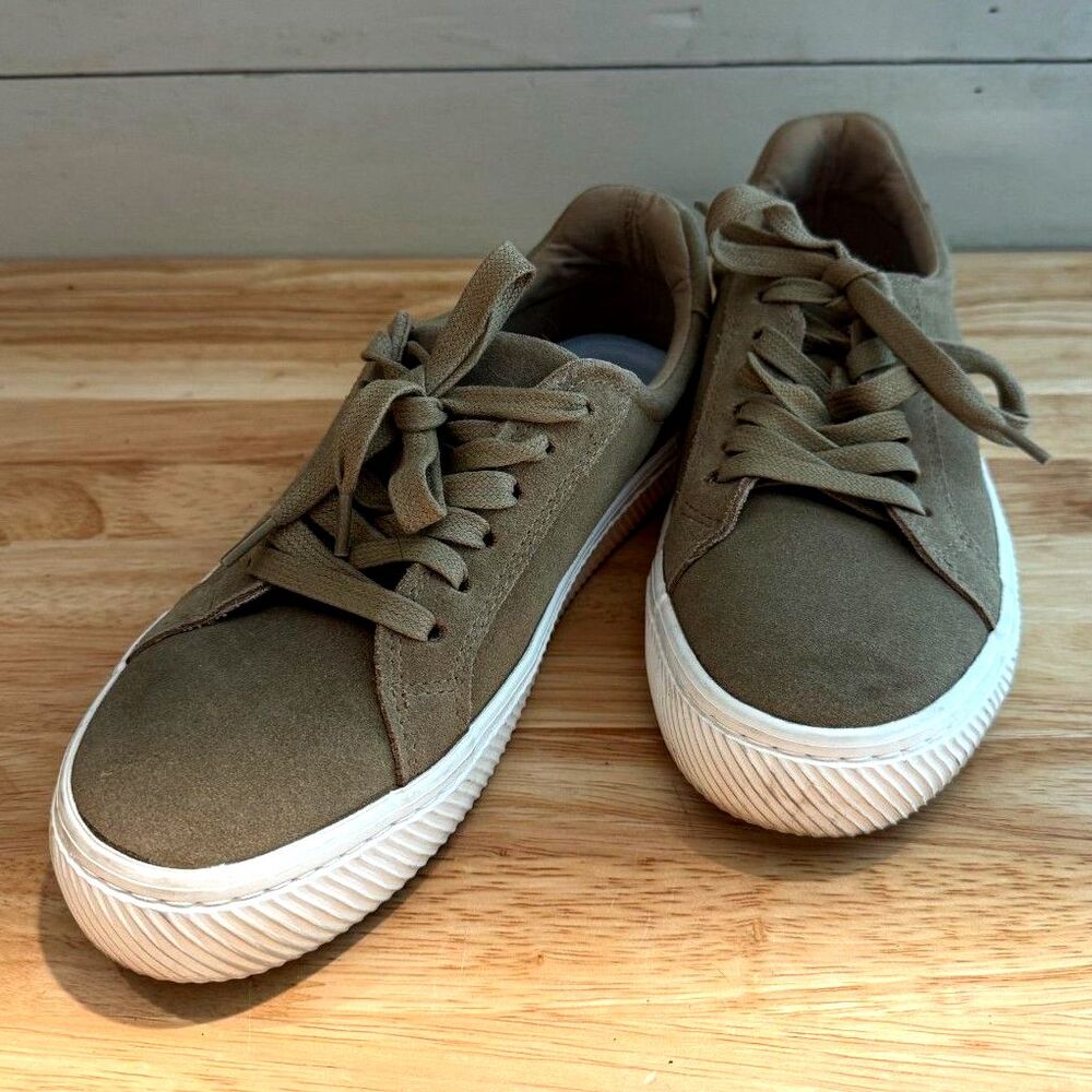 Quince Women's Italian Suede Everyday Sneakers Taupe Suede Upper Size 8
